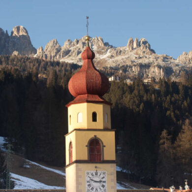 i borghi più belli della Val di Fassa: Soraga di Fassa